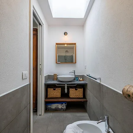 La Casa Gialla Relax In Collina Con Piscina Lejlighed *