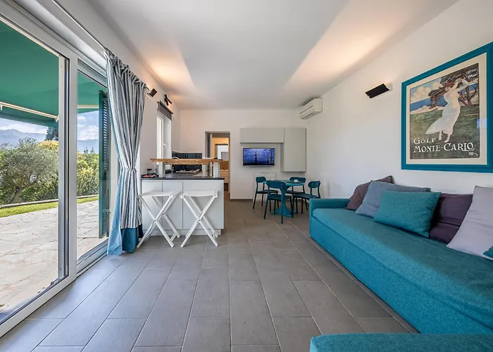 La Casa Gialla Relax In Collina Con Piscina Lägenhet Santa Margherita Ligure