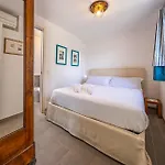 La Casa Gialla Relax In Collina Con Piscina Διαμέρισμα