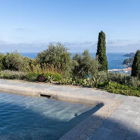 La Casa Gialla Relax In Collina Con Piscina Apartment
