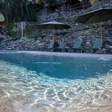 La Casa Gialla Relax In Collina Con Piscina