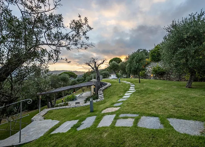 La Casa Gialla Relax In Collina Con Piscina Apartment Santa Margherita Ligure