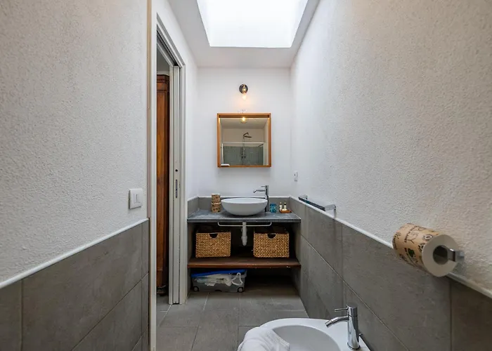 La Casa Gialla Relax In Collina Con Piscina Apartmán *
